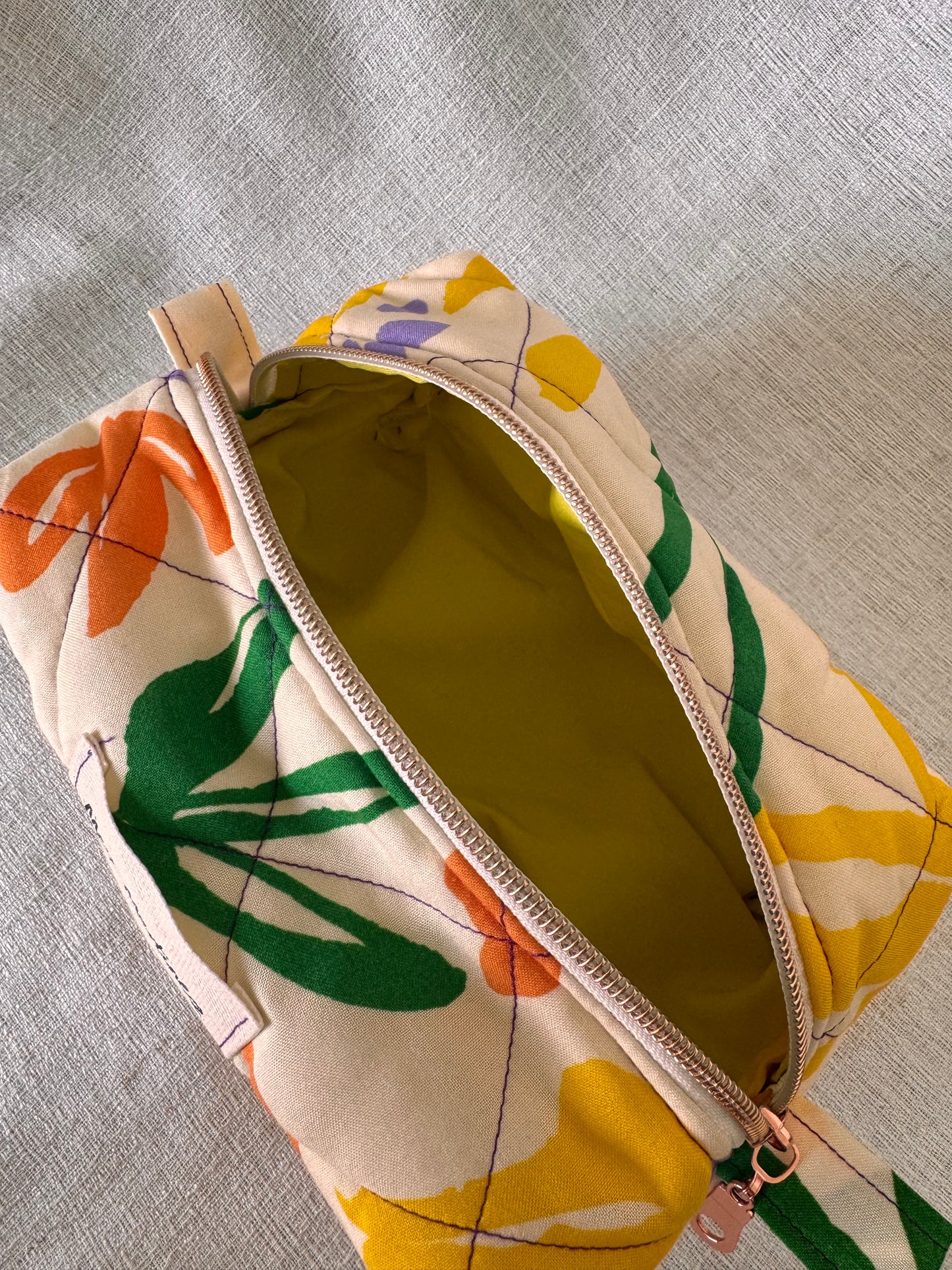 SUMMER MAKEUP BAG